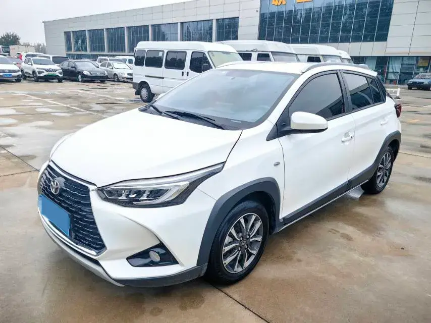 2022 Toyota Yaris L 1.5L 112HP L4 CVT