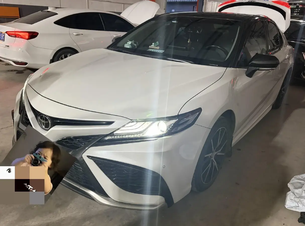 2021 Toyota Camry 2.5L 209HP L4 8AT