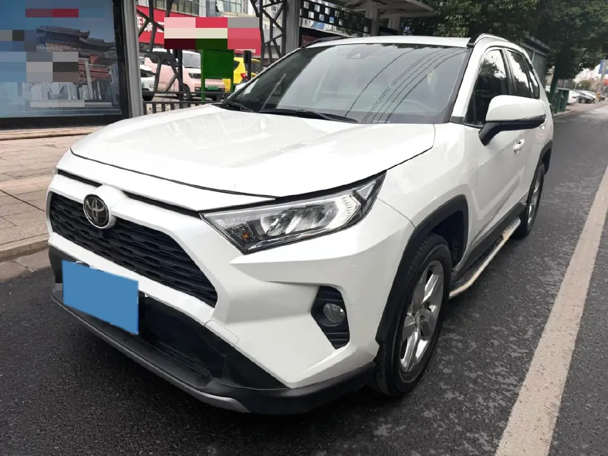2020 Toyota RAV4 2.0L 171HP L4 CVT