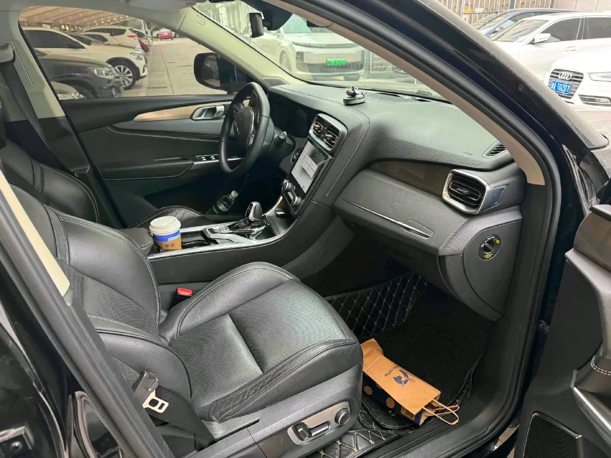 2018 Foton Tunland 2.0T 218HP L4 6AT,autocango,china used car exporter,china ev exporter,chinese used car exporter,chinese used ev exporter