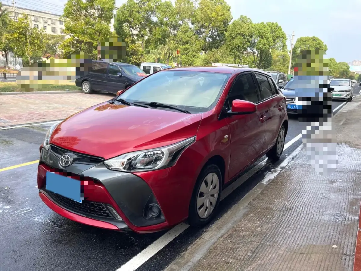 2021 Toyota Yaris L 1.5L 112HP L4 CVT