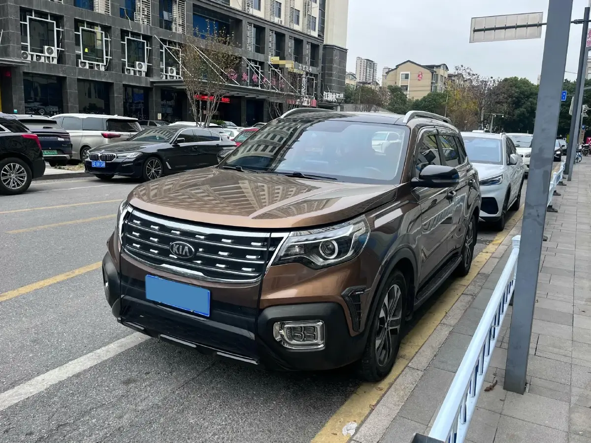 2018 Kia Sportage R 2.0L 160HP L4 6AT