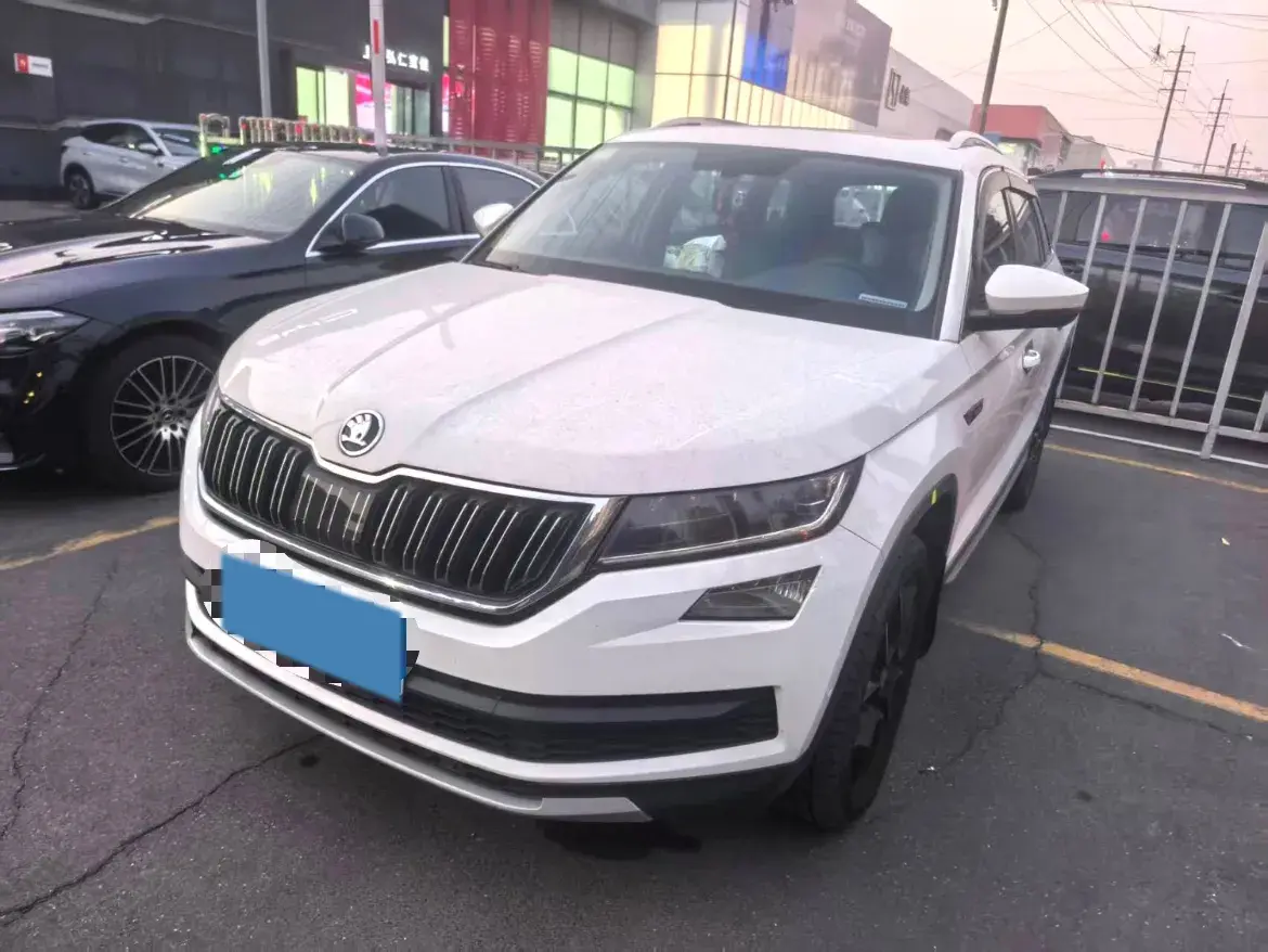 2017 Skoda Kodiak 2.0T 220HP L4 7DCT