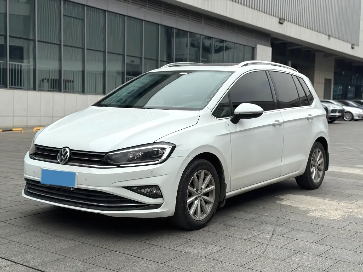 2019 Volkswagen Golf Sportsvan 1.4T 150HP L4 7DCT