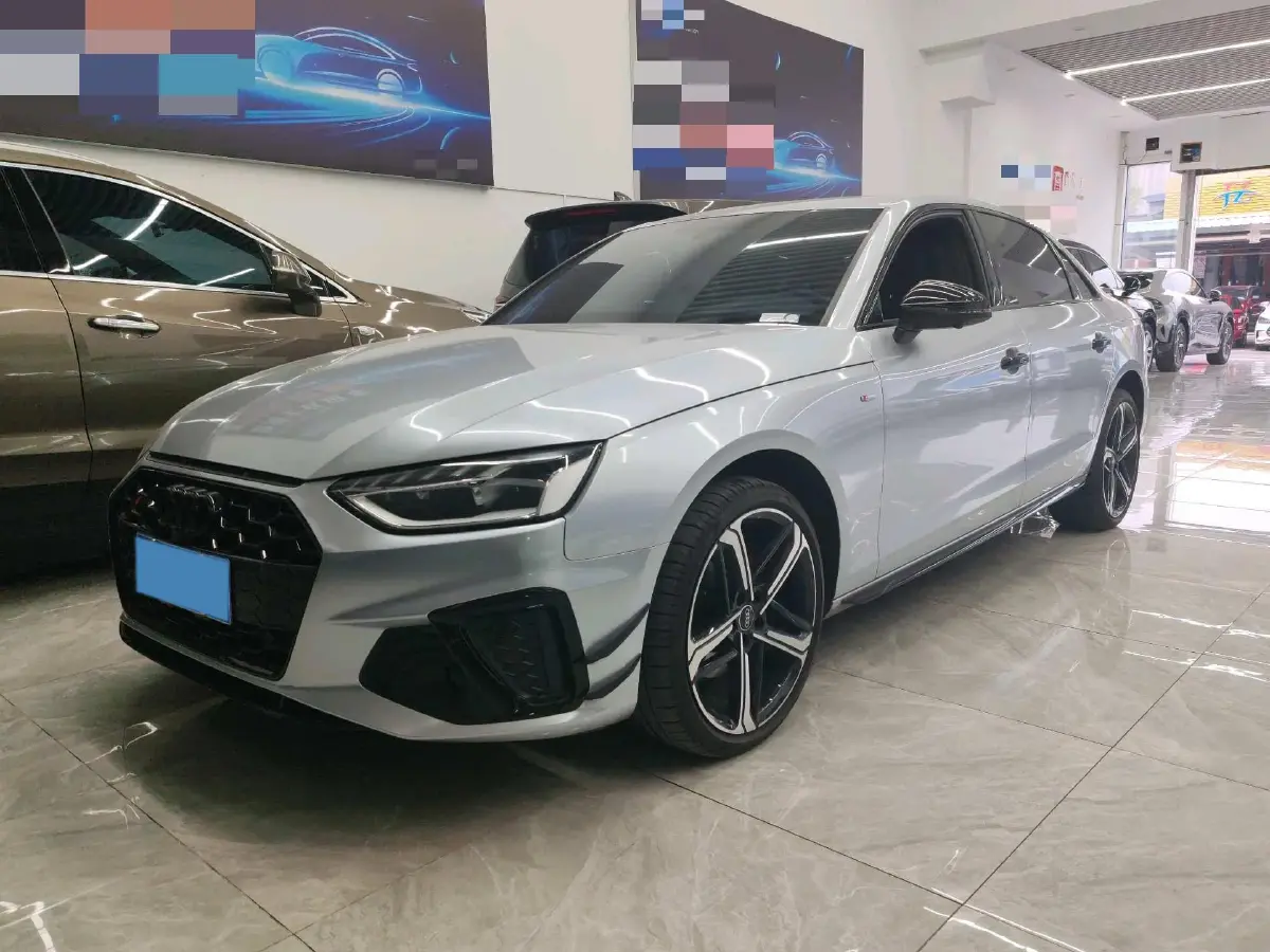 2024 Audi A4L 2.0T 190HP L4 7DCT