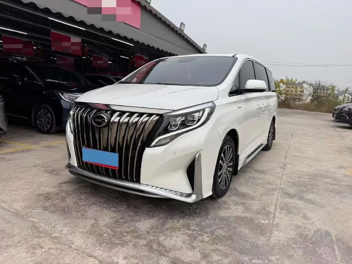 2021 GAC Trumpchi M8 2.0T 252HP L4 8AT
