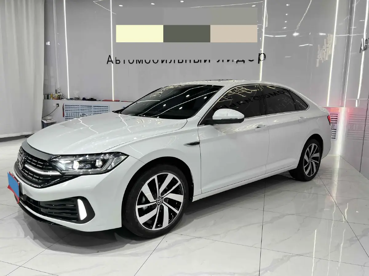 2023 Volkswagen Sagitar 1.5T 160HP L4 7DCT