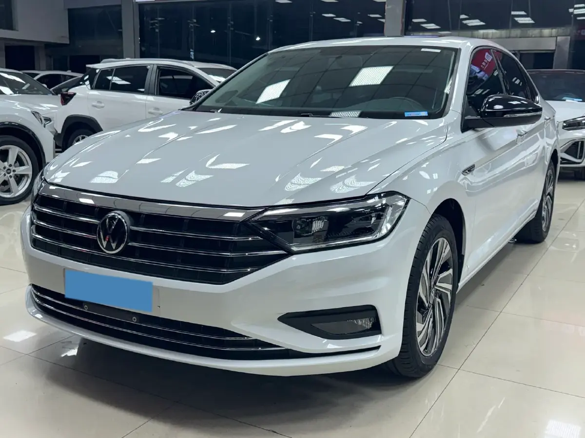 2021 Volkswagen Sagitar 1.4T 150HP L4 7DCT