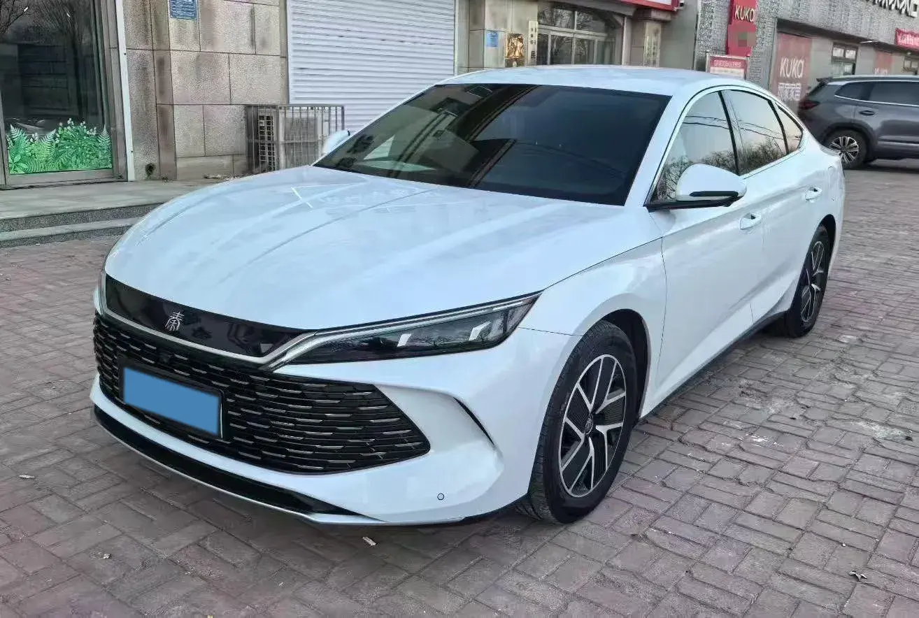 2024 BYD QinL 1.5L 101HP L4 E-CVT PHEV 15.87KWH