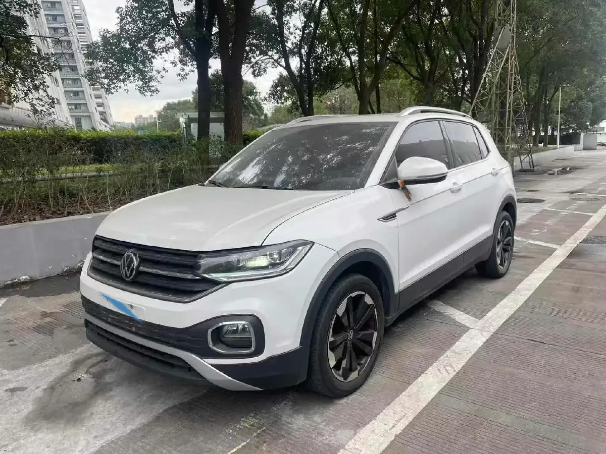 2020 Volkswagen Tacqua 1.5L 113HP L4 6AT