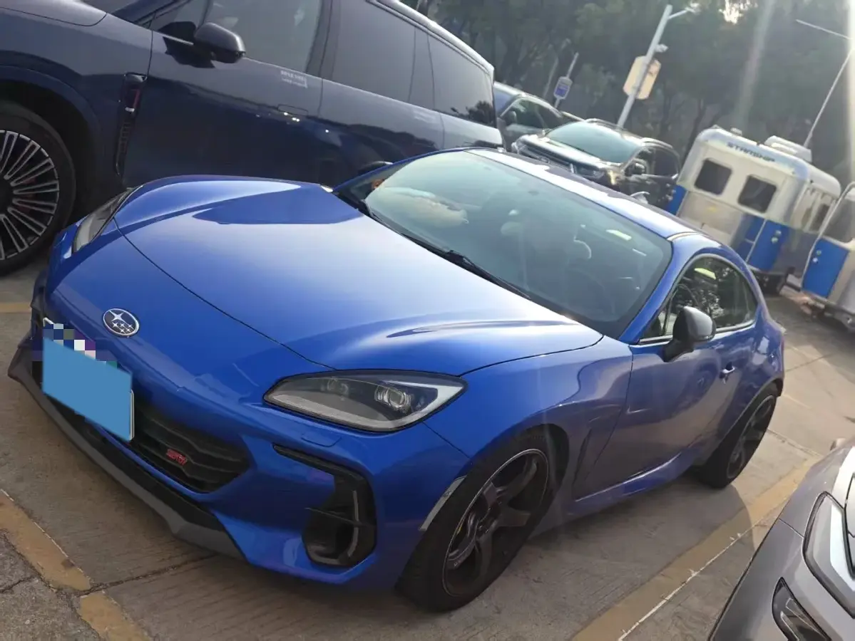 2025 Subaru BRZ 2.4L 234HP H4 6MT