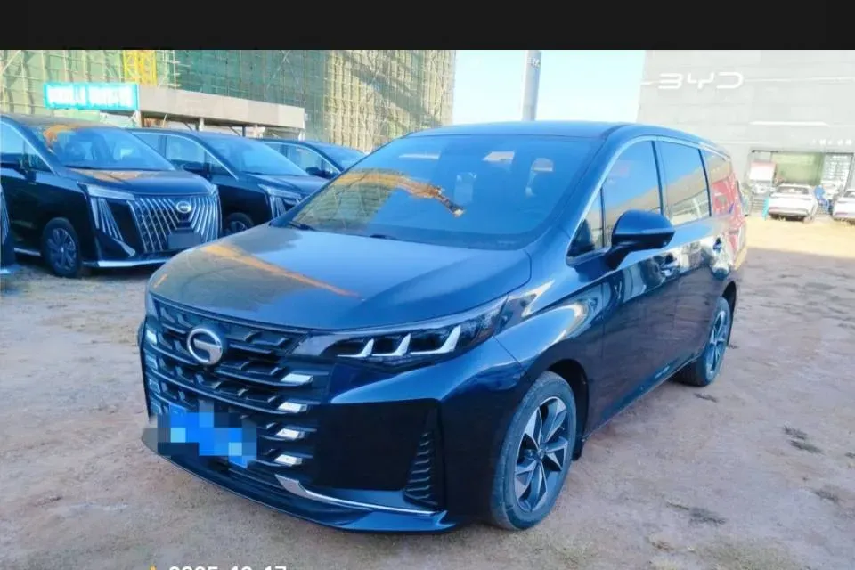 2021 GAC Trumpchi M6 1.5T 169HP L4 7DCT,autocango,china used car exporter,china ev exporter,chinese used car exporter,chinese used ev exporter