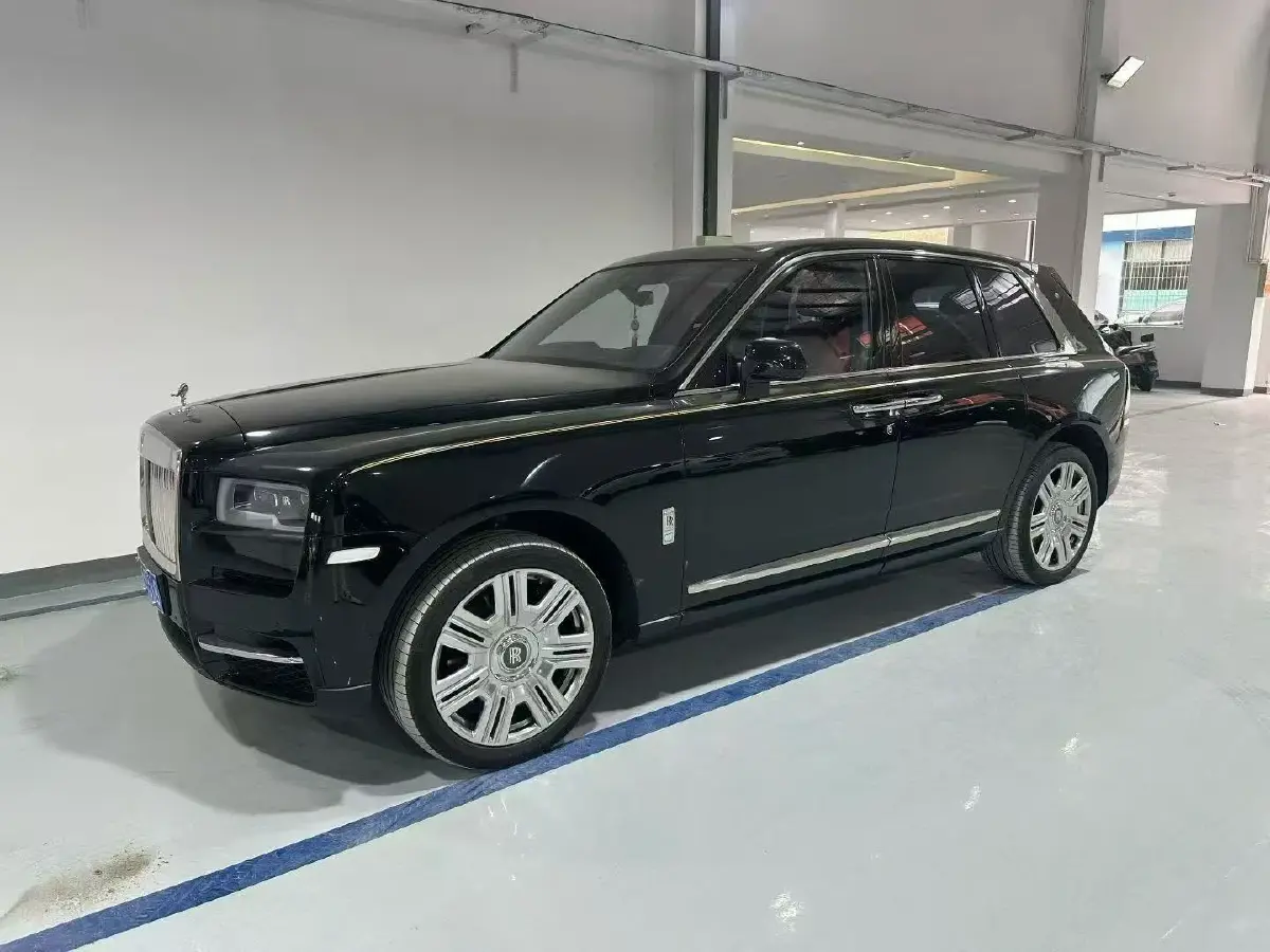2018 Rolls-Royce Cullinan 6.7T 571HP V12 8AT