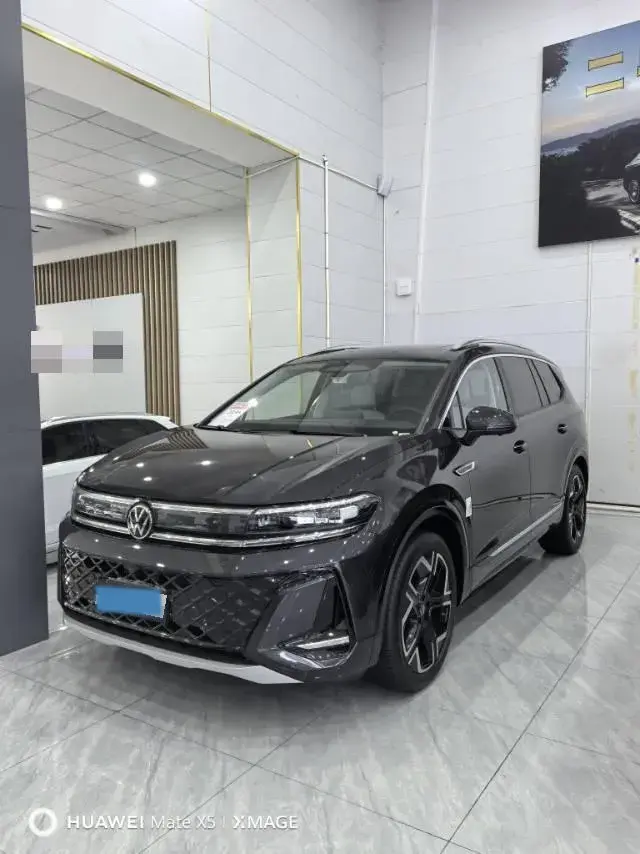 2026 Volkswagen Talagon 2.0T 272HP L4 7DCT