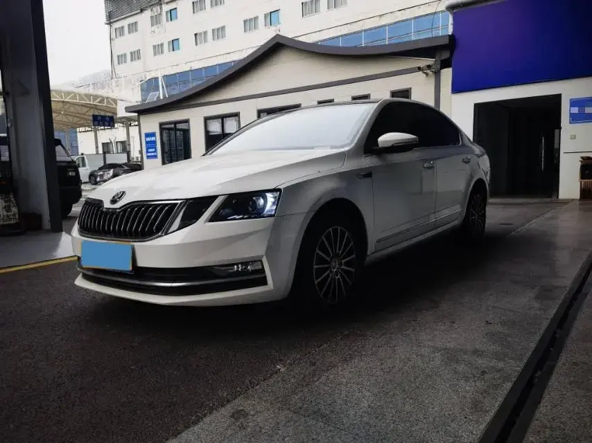 2019 Skoda Octavia 1.2T 116HP L4 7DCT