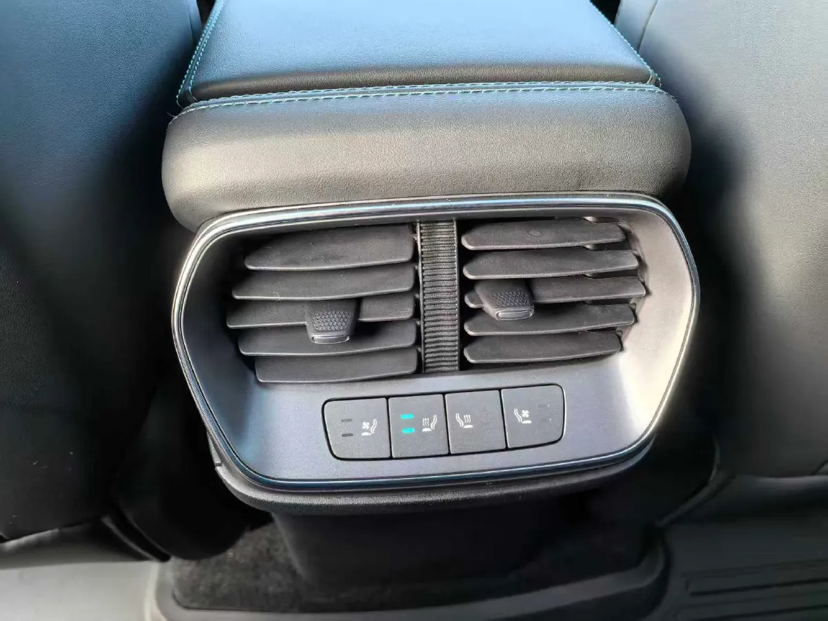 2025 BYD Sea Lion 07 BEV 80.64KWH,autocango,china used car exporter,china ev exporter,chinese used car exporter,chinese used ev exporter