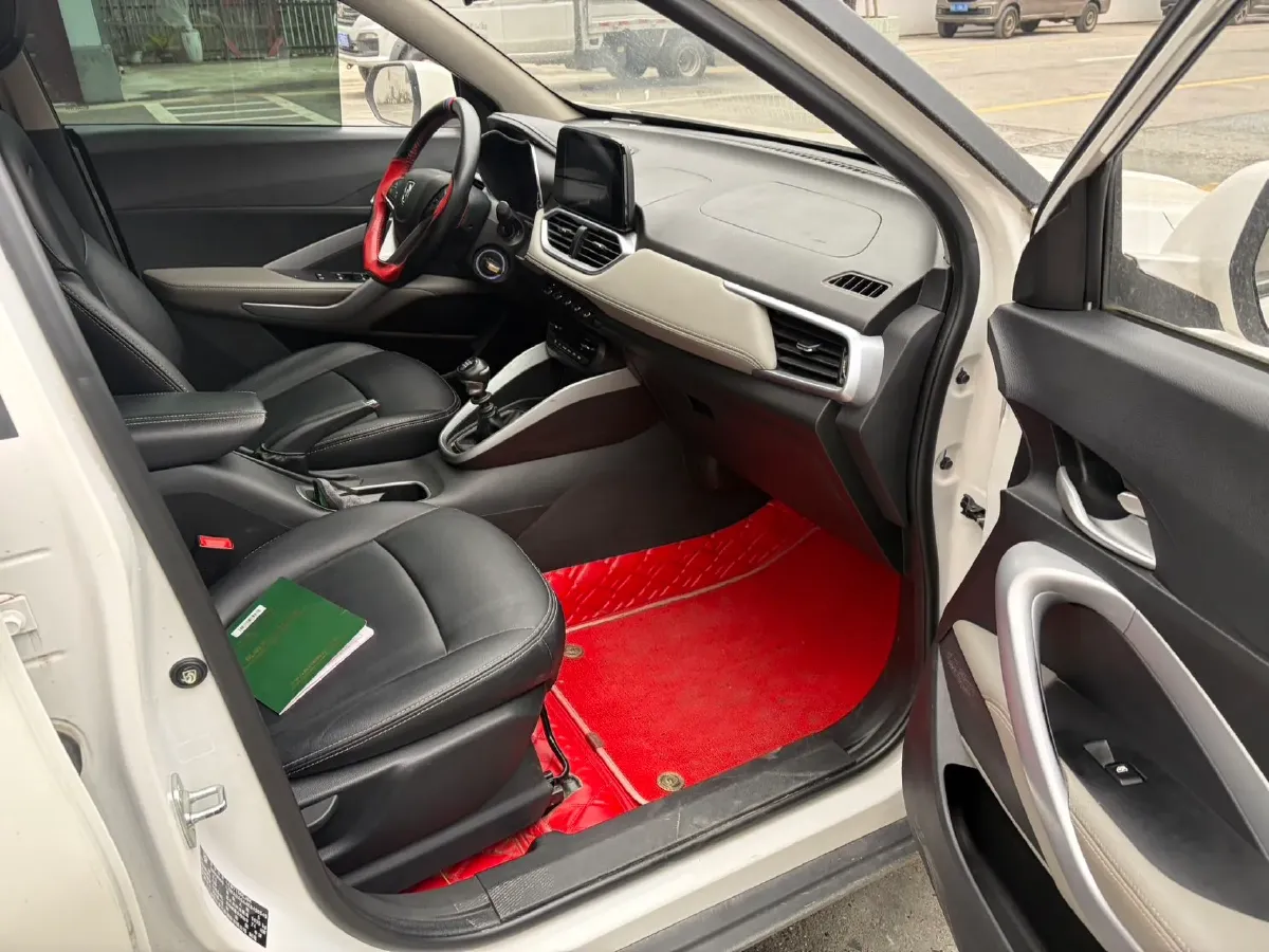 2019 BaoJun 510 1.5L 112HP L4 6MT,autocango,china used car exporter,china ev exporter,chinese used car exporter,chinese used ev exporter