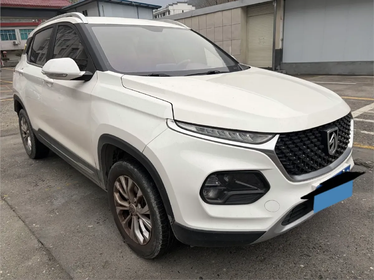 2019 BaoJun 510 1.5L 112HP L4 6MT,autocango,china used car exporter,china ev exporter,chinese used car exporter,chinese used ev exporter