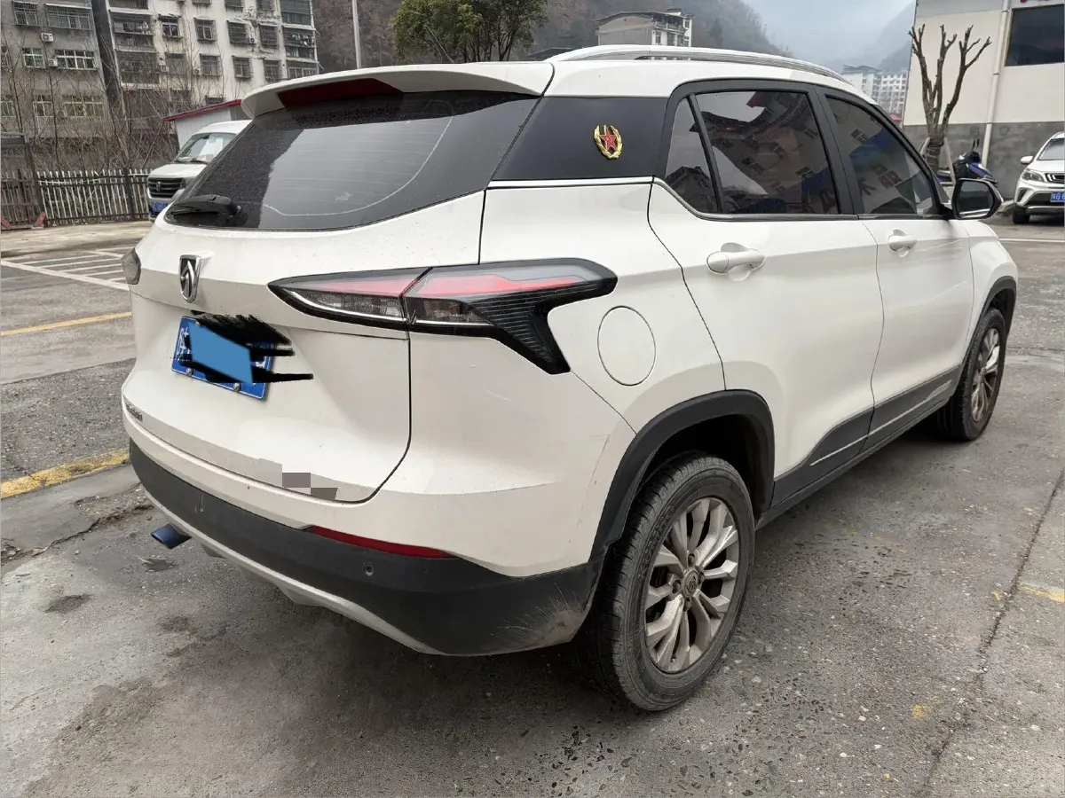 2019 BaoJun 510 1.5L 112HP L4 6MT,autocango,china used car exporter,china ev exporter,chinese used car exporter,chinese used ev exporter