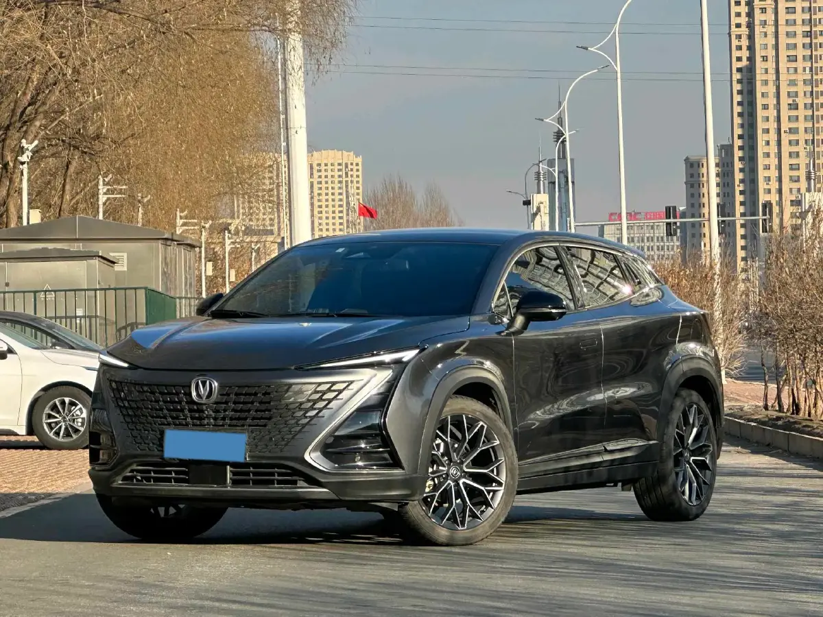 2022 ChangAn UNI-T 1.5T 188HP L4 7DCT