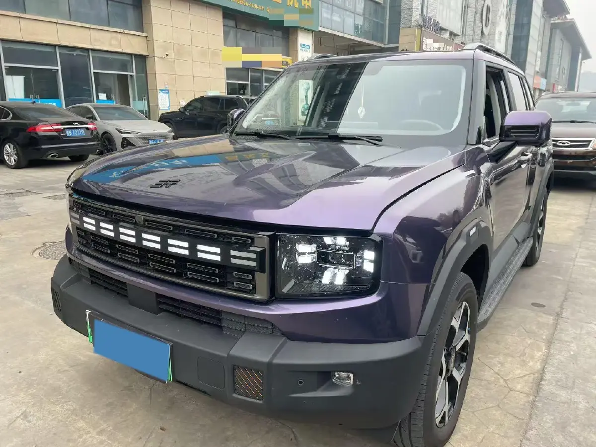 2025 MAXUS XinTu V70 2.0T 150HP L4 9AT