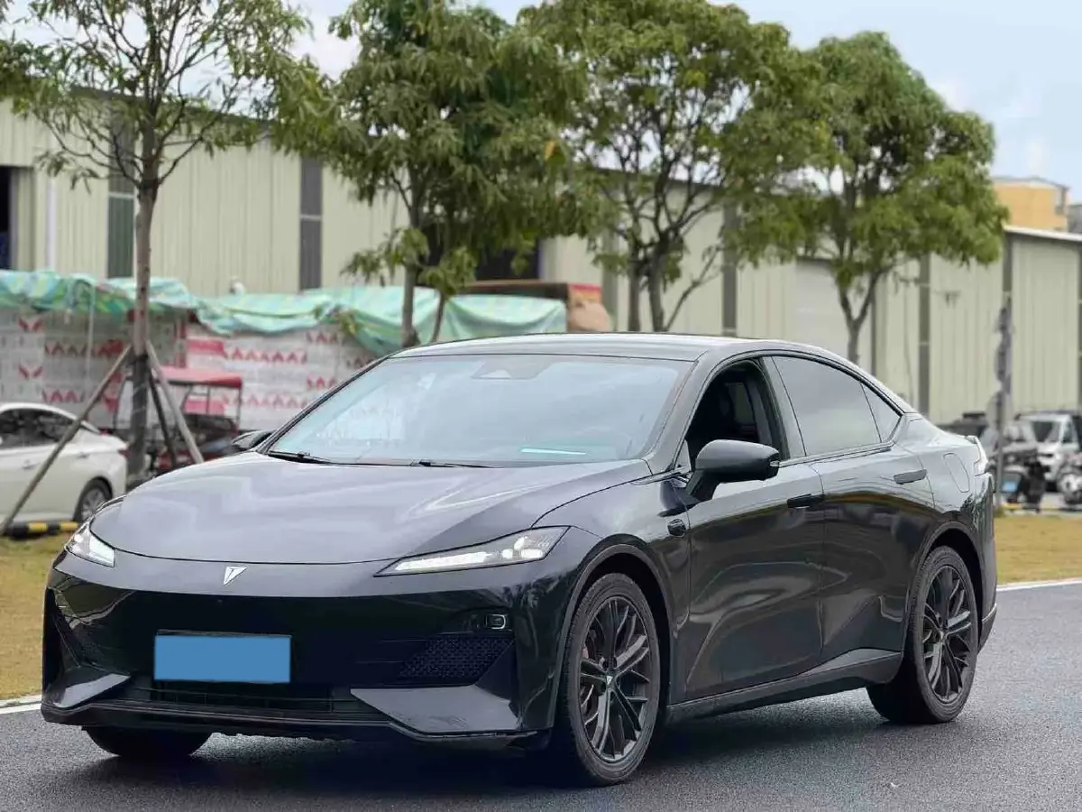 2022 Mazda 3 Axela 2.0L 158HP L4 6AT