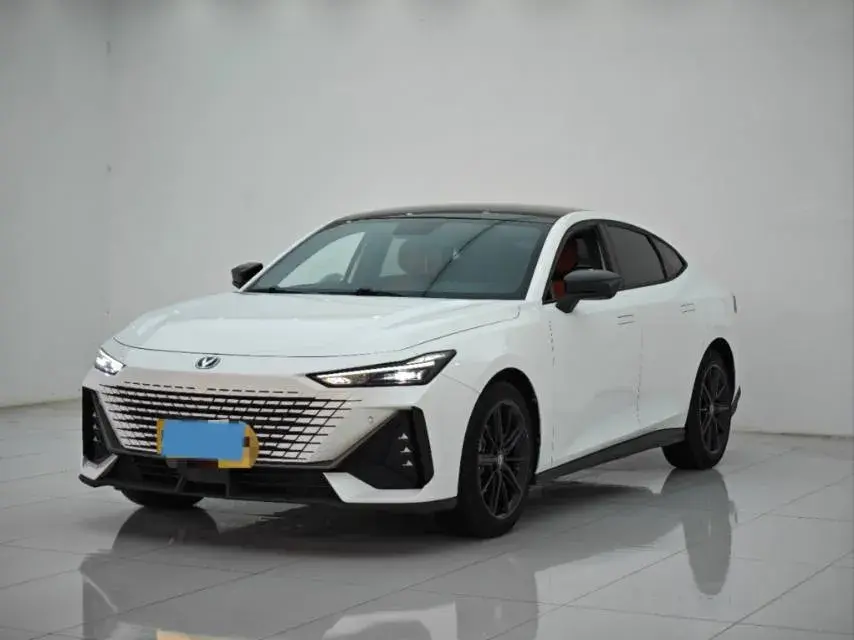 2023 ChangAn UNI-V 1.5T 188HP L4 7DCT