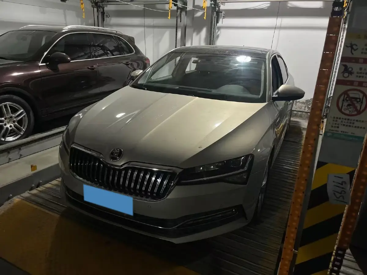 2019 BYD Song MAX 1.5T 154HP L4 6DCT PHEV 15.98KWH