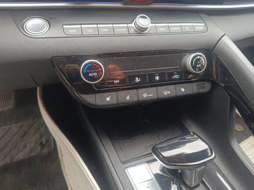 2023 Hyundai Elantra 1.5L 115HP L4 CVT,autocango,china used car exporter,china ev exporter,chinese used car exporter,chinese used ev exporter