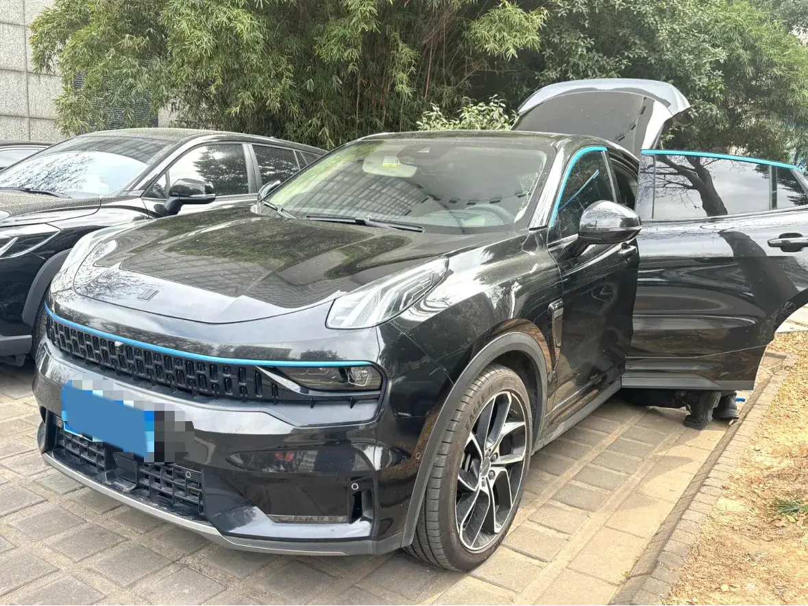 2020 LYNK&CO 05 2.0T 254HP L4 8AT