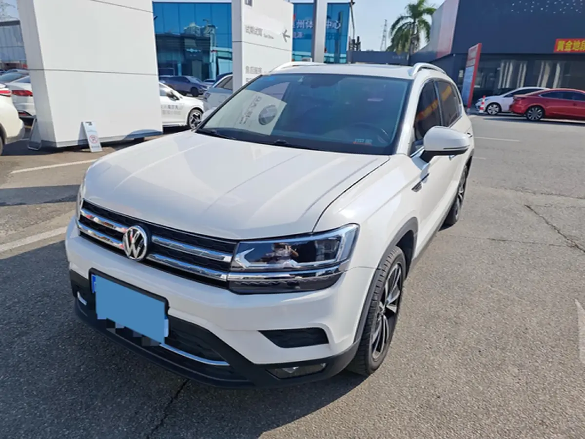 2020 Volkswagen Tharu 2.0T 186HP L4 7DCT