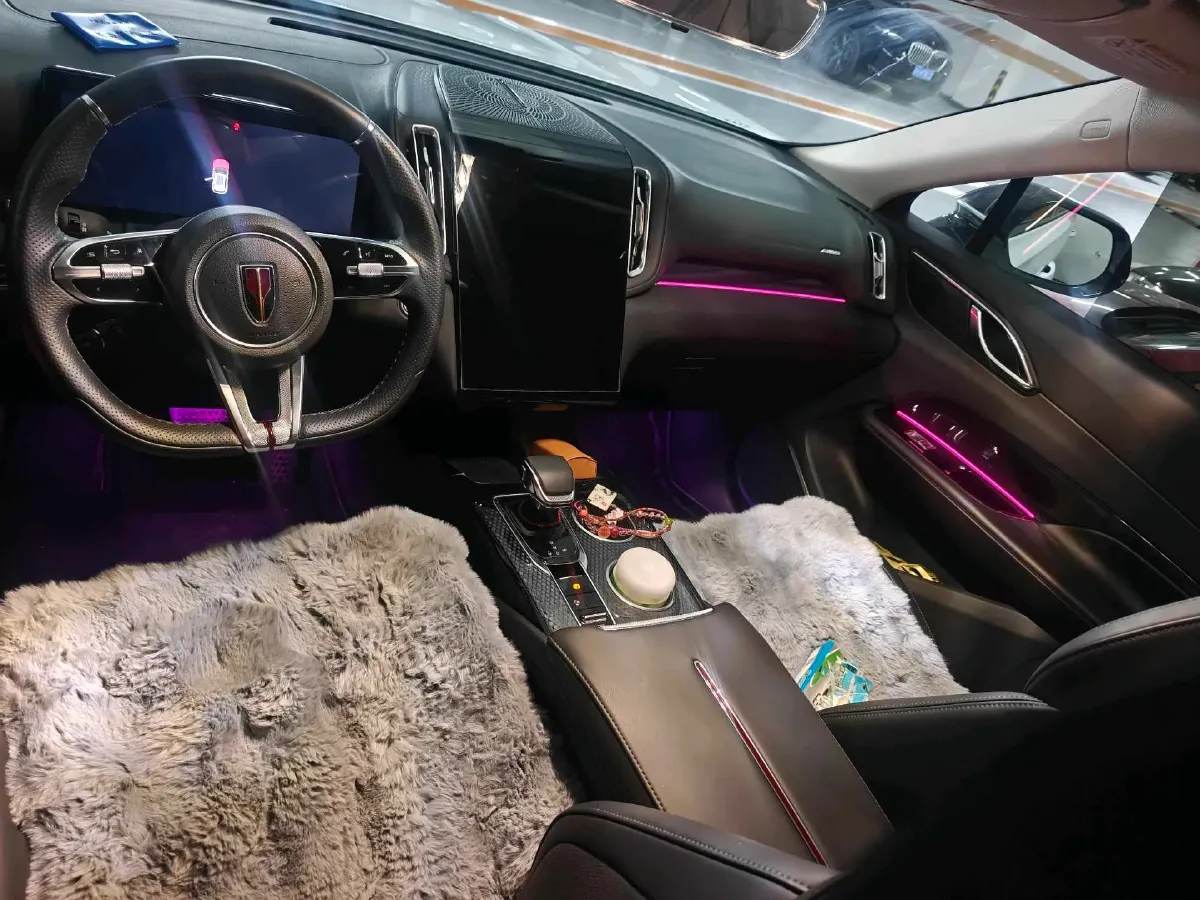 2023 HongQi HS3 1.5T 169HP L4 7DCT,autocango,china used car exporter,china ev exporter,chinese used car exporter,chinese used ev exporter