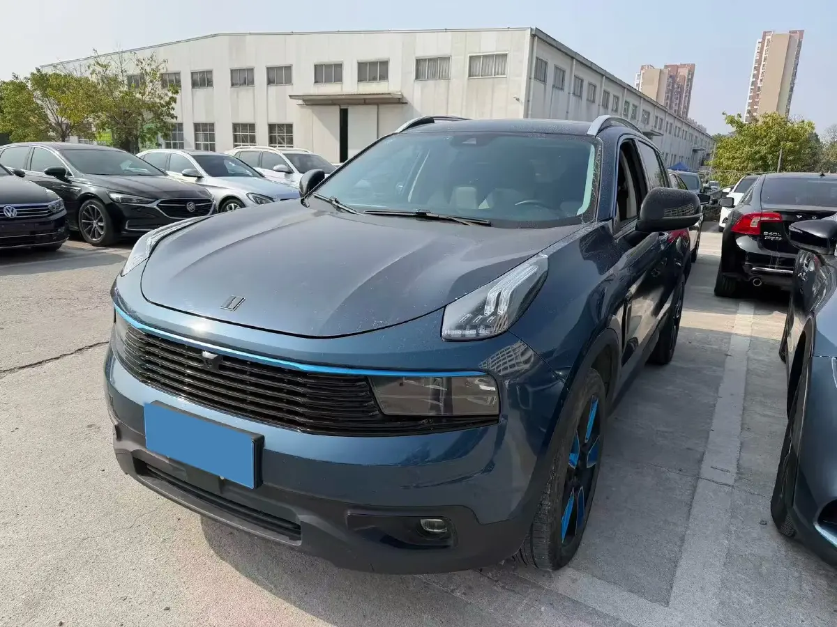 2019 LYNK&CO 01 2.0T 190HP L4 6AT