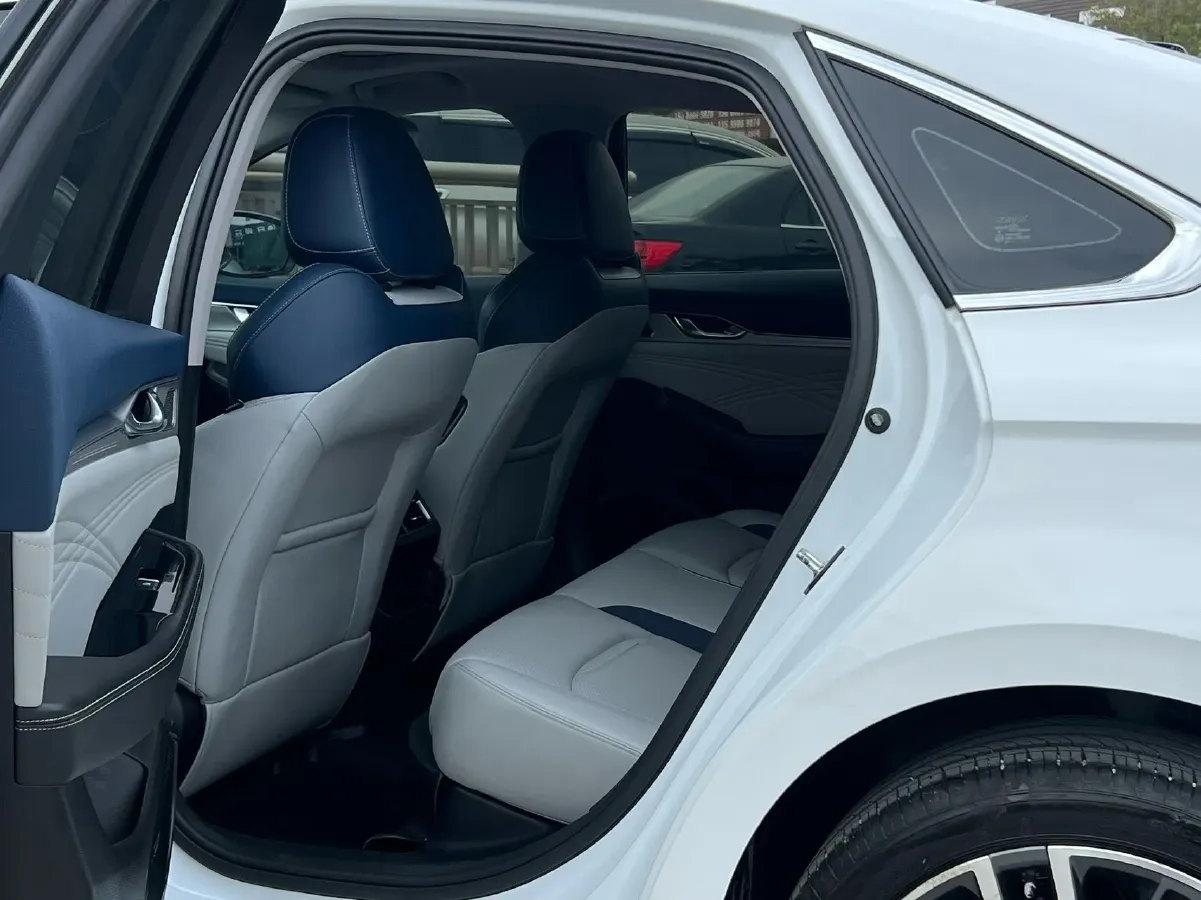 2020 Volkswagen C-Trek 1.5L 112HP L4 6AT,autocango,china used car exporter,china ev exporter,chinese used car exporter,chinese used ev exporter