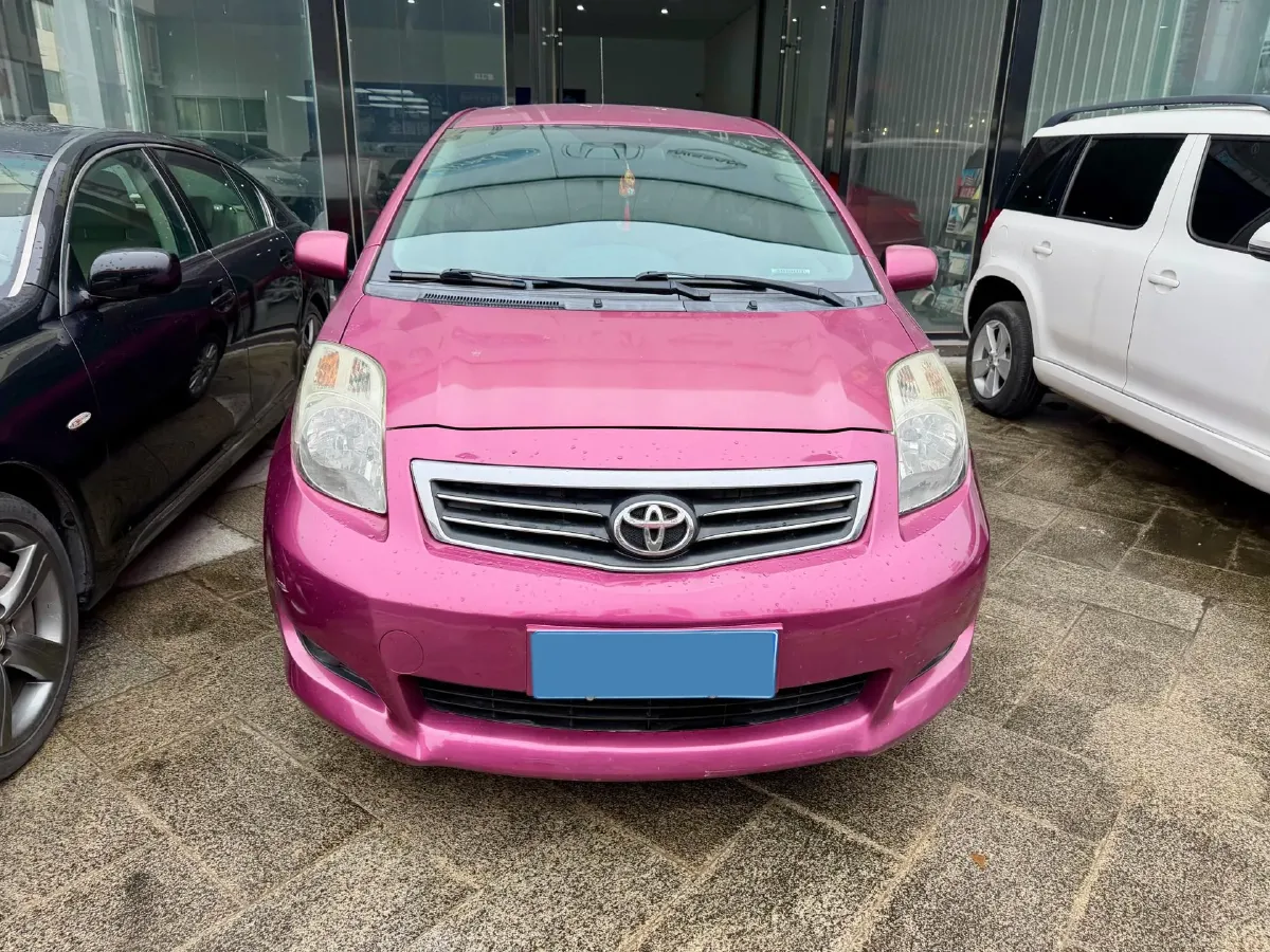 2011 Toyota Yaris 1.6L 118HP L4 4AT,autocango,china used car exporter,china ev exporter,chinese used car exporter,chinese used ev exporter
