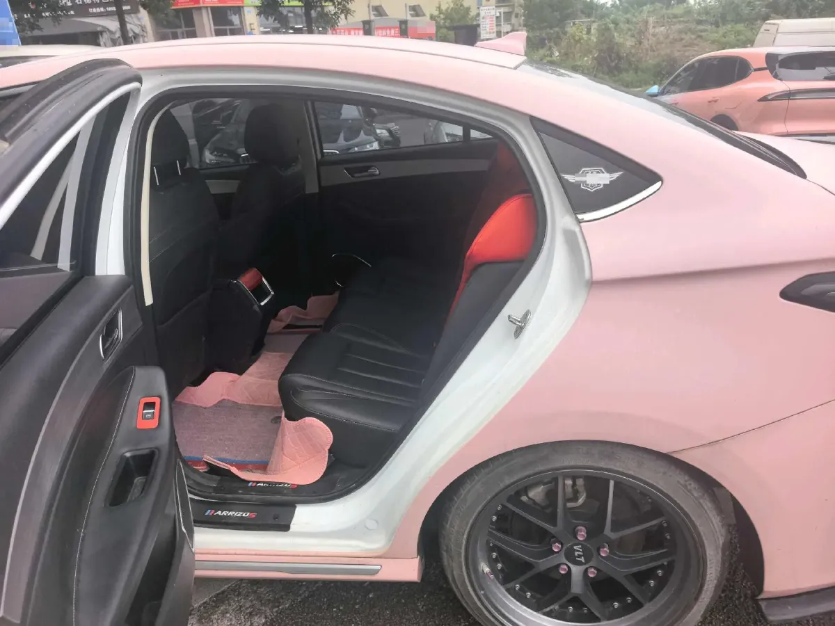 2021 Chery Arrizo 5 Plus 1.5T 156HP L4 5MT,autocango,china used car exporter,china ev exporter,chinese used car exporter,chinese used ev exporter