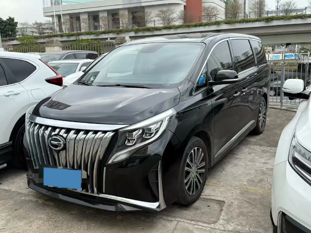 2021 GAC Trumpchi M8 2.0T 252HP L4 8AT