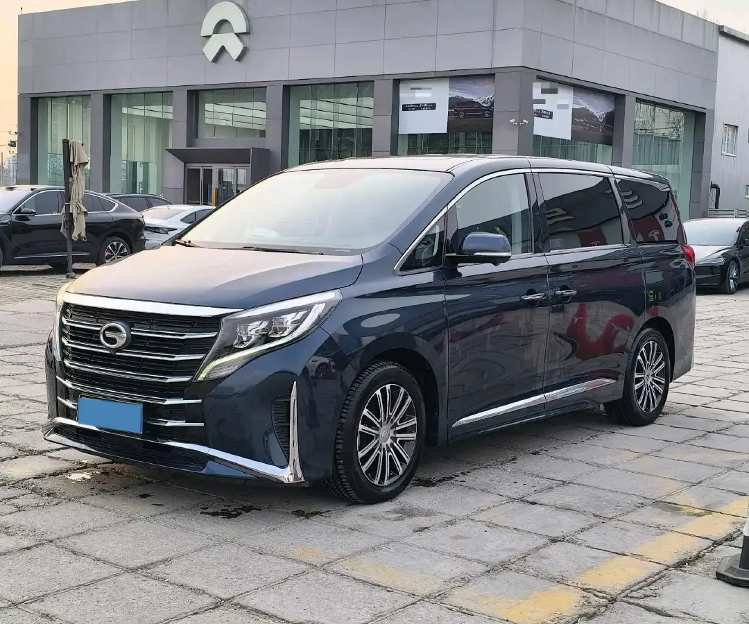 2021 GAC Trumpchi M8 2.0T 252HP L4 8AT
