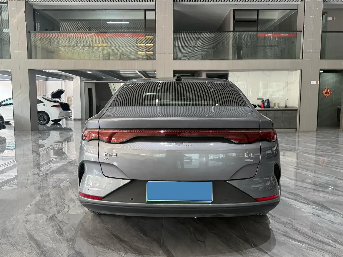 2025 BYD QinL BEV,autocango,china used car exporter,china ev exporter,chinese used car exporter,chinese used ev exporter