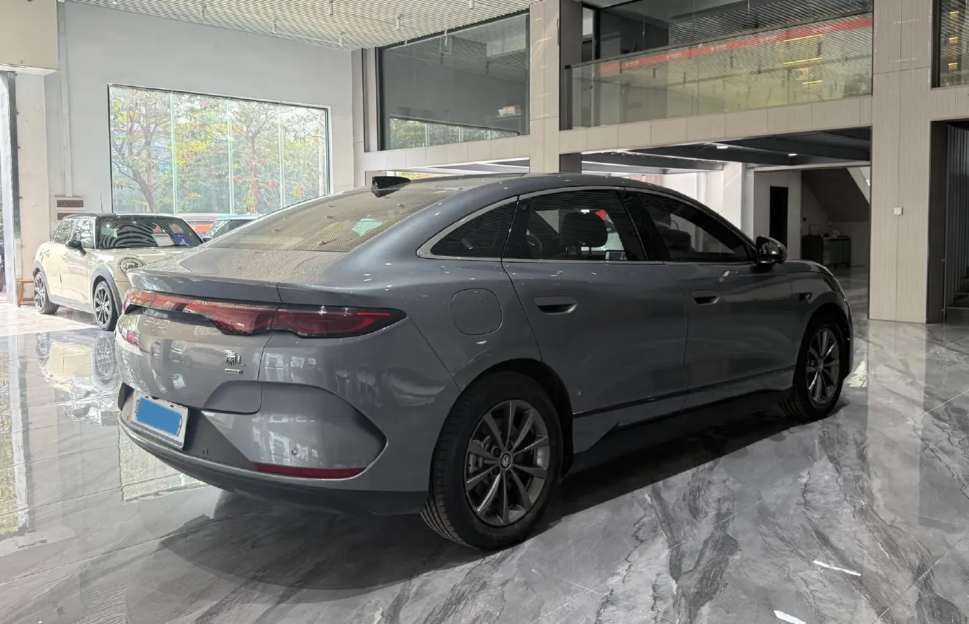 2025 BYD QinL BEV,autocango,china used car exporter,china ev exporter,chinese used car exporter,chinese used ev exporter