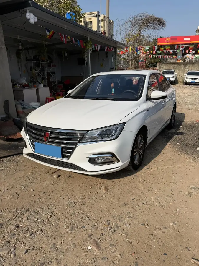 2019 Roewe i5 1.5L 120HP L4 5MT