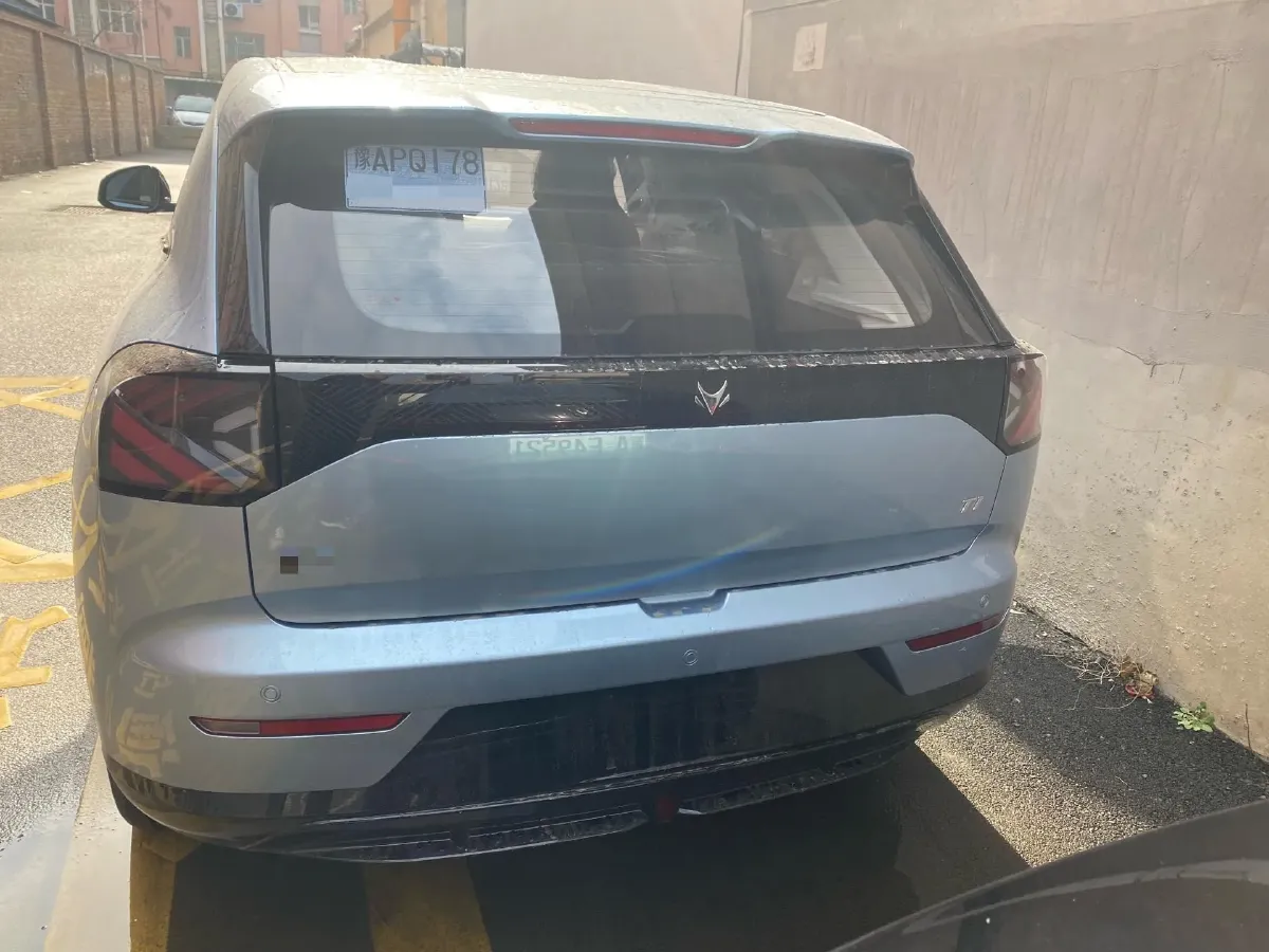 2025 ARCFOX T1 BEV,autocango,china used car exporter,china ev exporter,chinese used car exporter,chinese used ev exporter