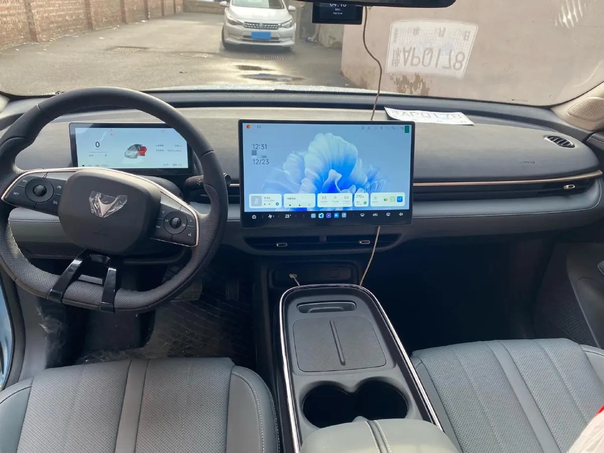 2025 ARCFOX T1 BEV,autocango,china used car exporter,china ev exporter,chinese used car exporter,chinese used ev exporter