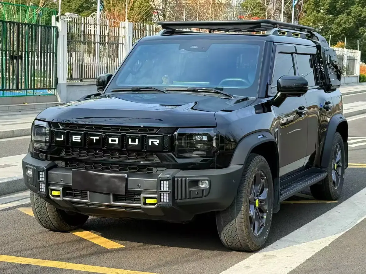 2023 Jetour Traveller 2.0T 254HP L4 7DCT