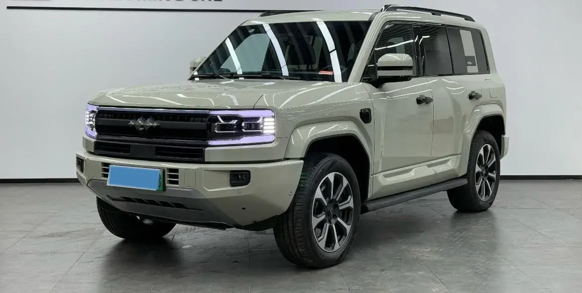 2025 FangChengBao Bao 5 1.5T 194HP L4 E-CVT PHEV 31.8KWH