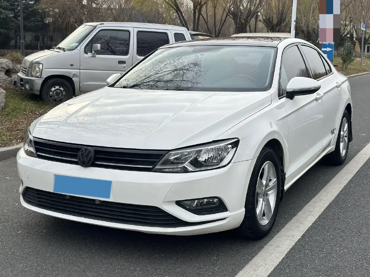 2018 Volkswagen Lamando 1.4T 131HP L4 7DCT