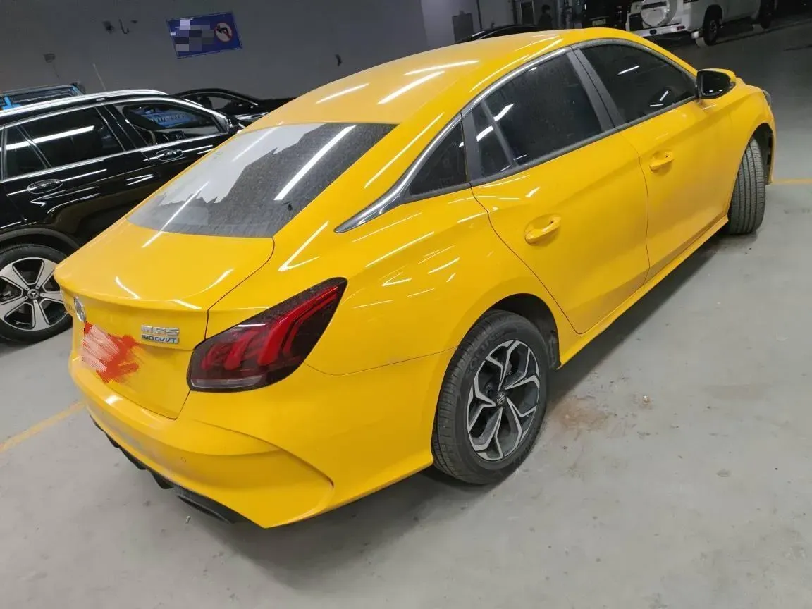 2023 MG 5 1.5L 129HP L4 5MT,autocango,china used car exporter,china ev exporter,chinese used car exporter,chinese used ev exporter