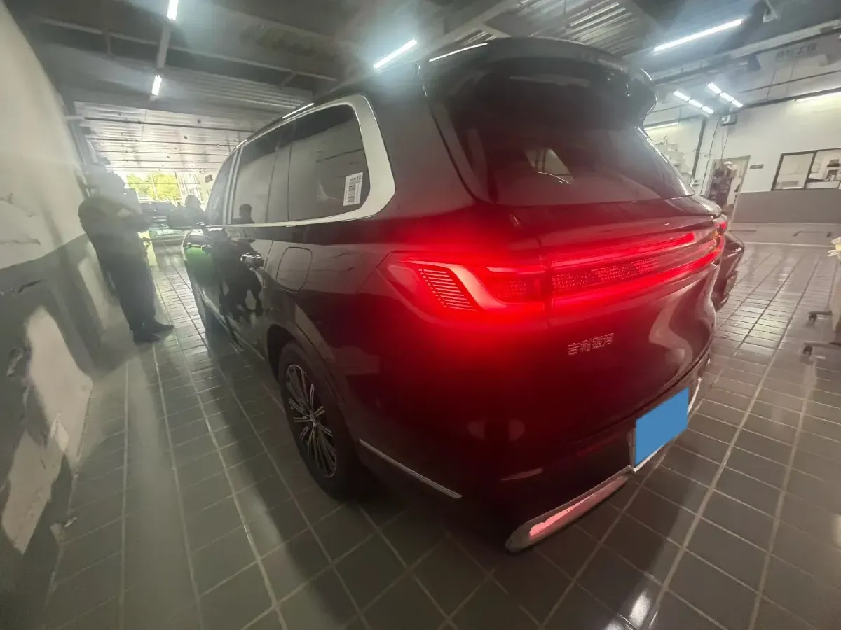 2025 Geely Galaxy M9 1.5T 163HP L4 3DHT PHEV,autocango,china used car exporter,china ev exporter,chinese used car exporter,chinese used ev exporter