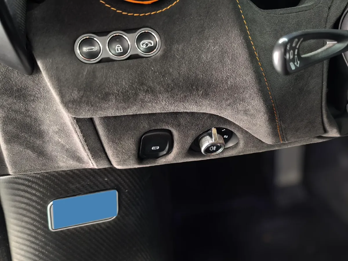 2017 McLaren 720S 4.0T 720HP V8 7DCT,autocango,china used car exporter,china ev exporter,chinese used car exporter,chinese used ev exporter