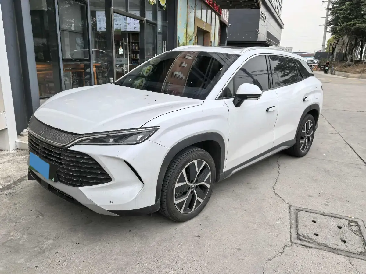 2024 BYD SongL DM-i 1.5L 101HP L4 E-CVT PHEV 26.6KWH